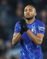 记者：恩昆库仍在拜仁候选名单中，切尔西只会接受转会报价